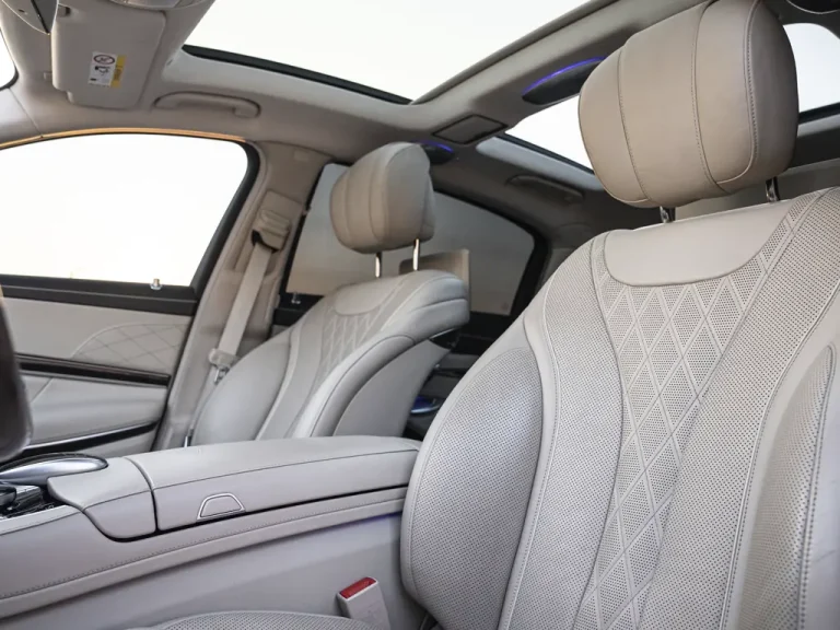 Mercedes Maybach S560 2020 s