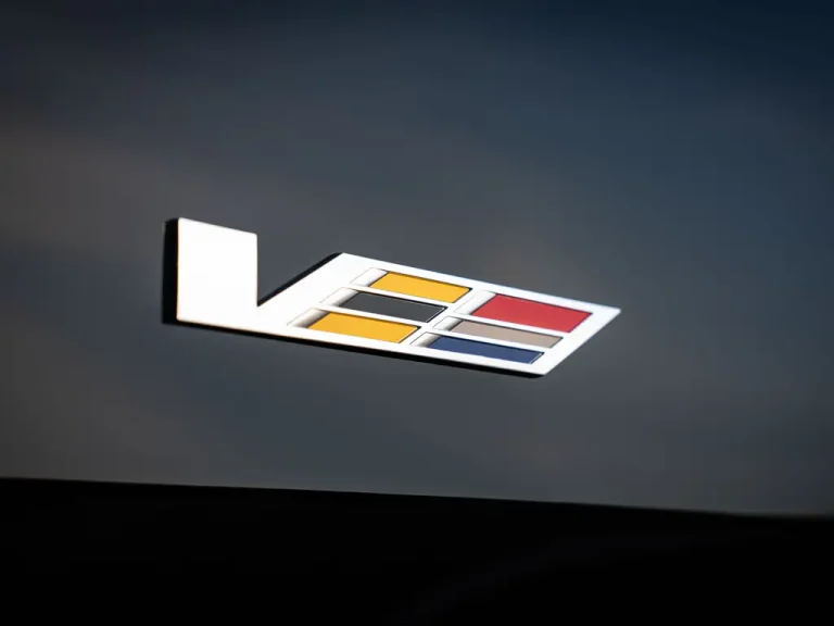 Cadillac Escalade V 1