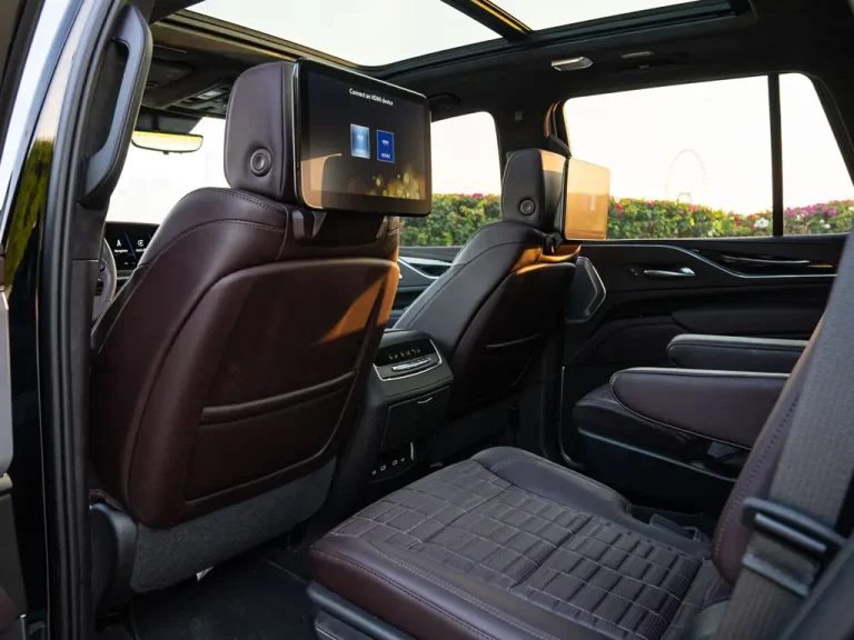 Cadillac Escalade V 12