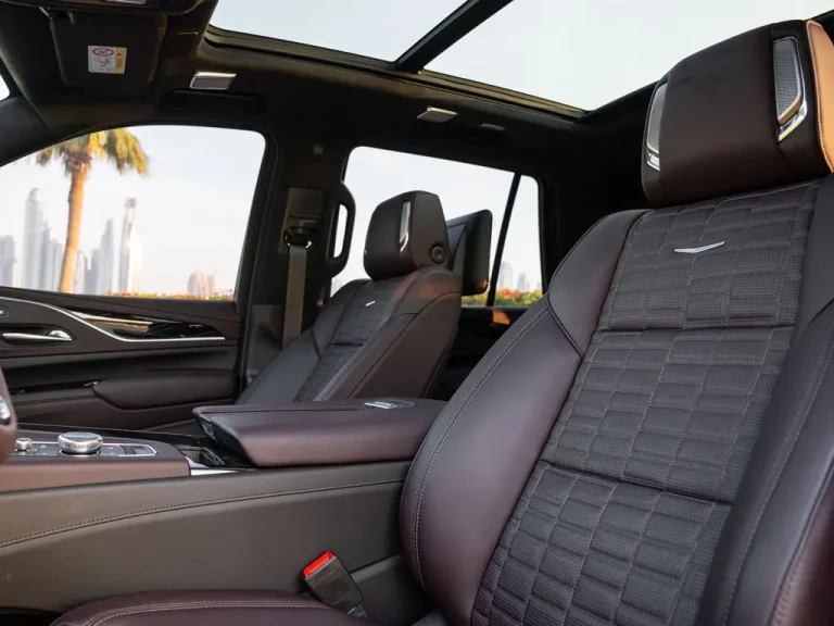 Cadillac Escalade V 9