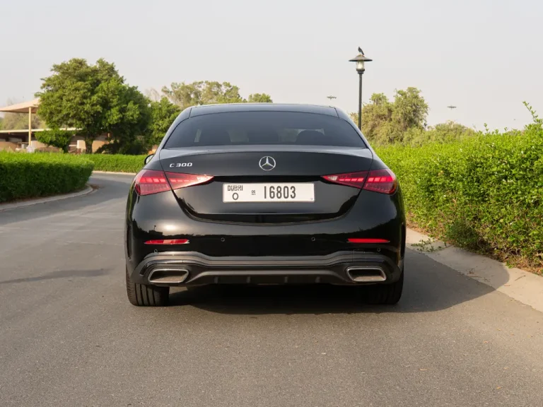 Mercedes C300 Black 7
