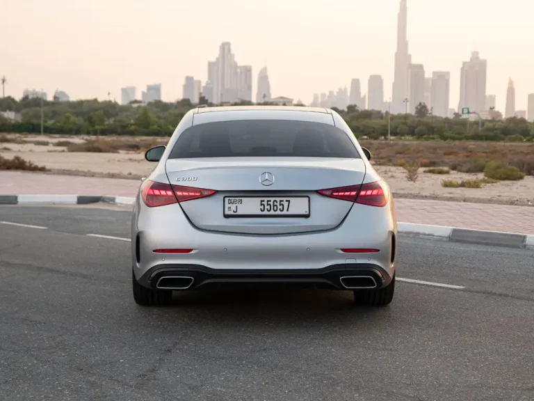 Mercedes C300 Silver 10