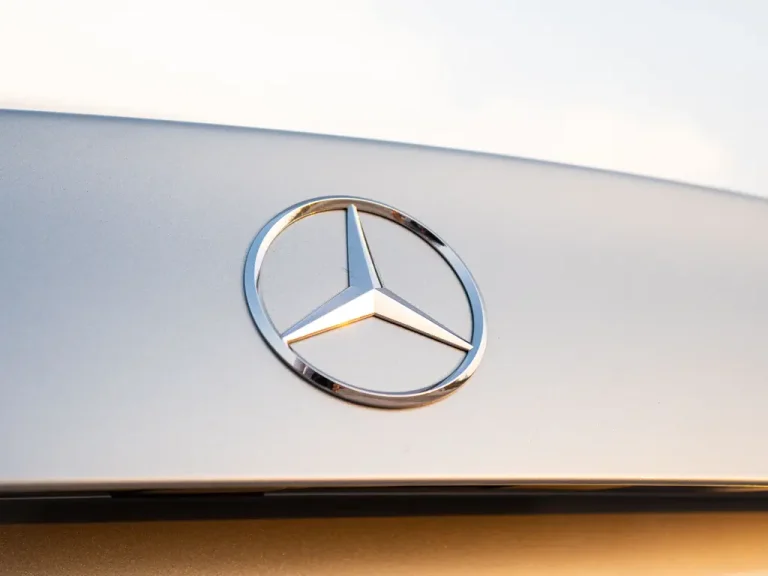 Mercedes C300 Silver 9