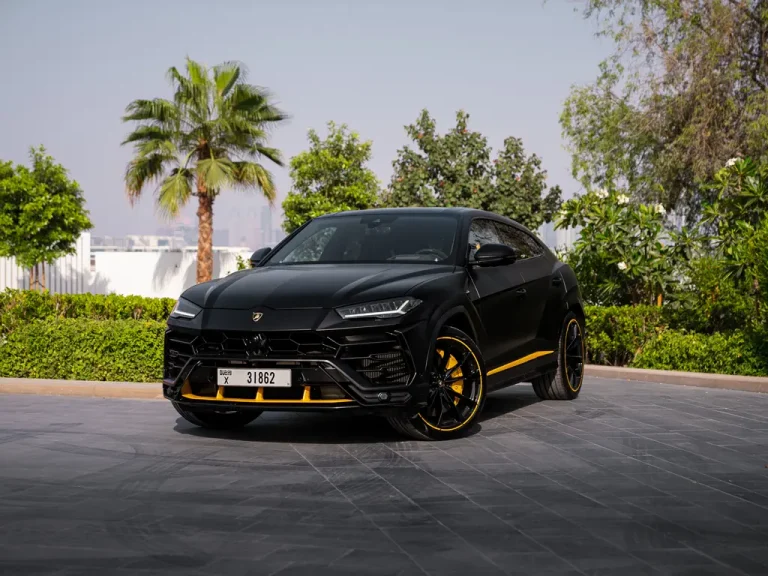 lamborghini Urus Black matt