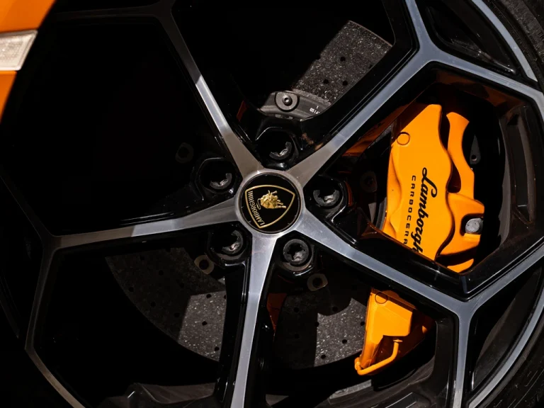 Lamborghini Huracan Evo Orange 4