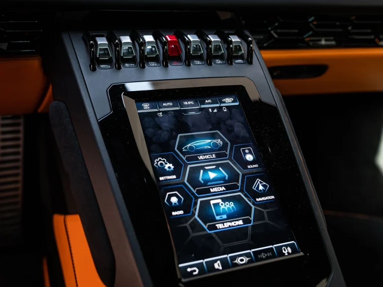 Lamborghini Huracan Evo Orange 8