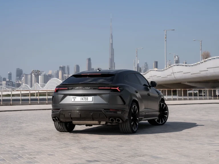 Lamborghini Urus Dark Grey 2