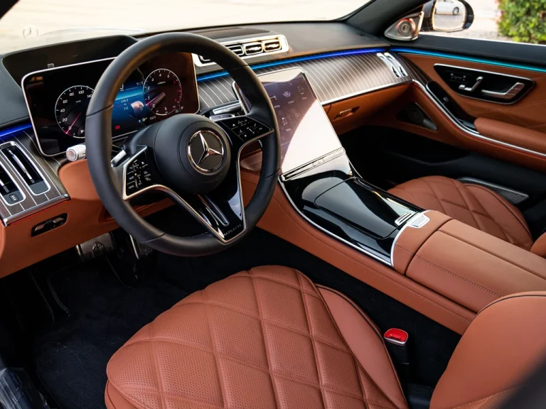 MB Maybach S680 Nardo Grey 5