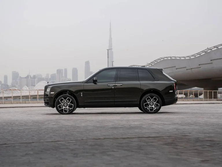 RR Cullinan Black 2023 Green 5