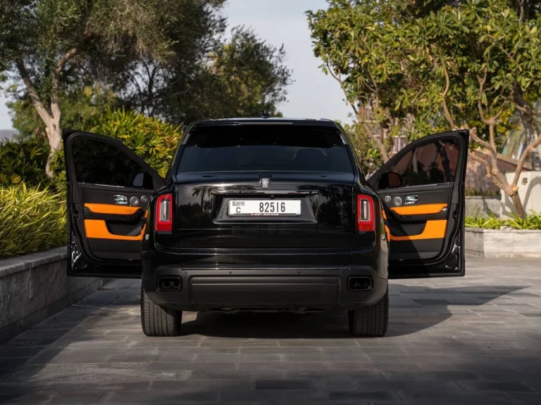 RR Cullinan Black 2023 Orange 4