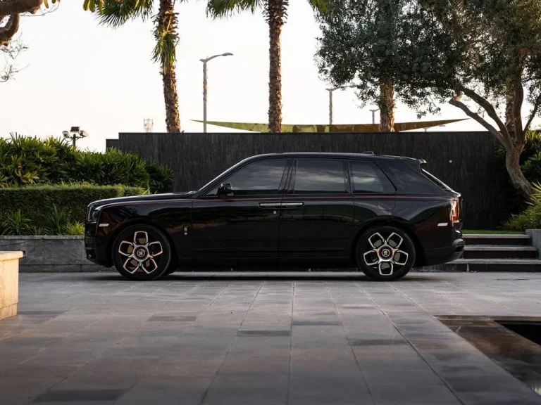 RR Cullinan Black 2023 Orange 5